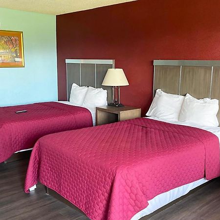 Mayfair Inn Williamston Buitenkant foto