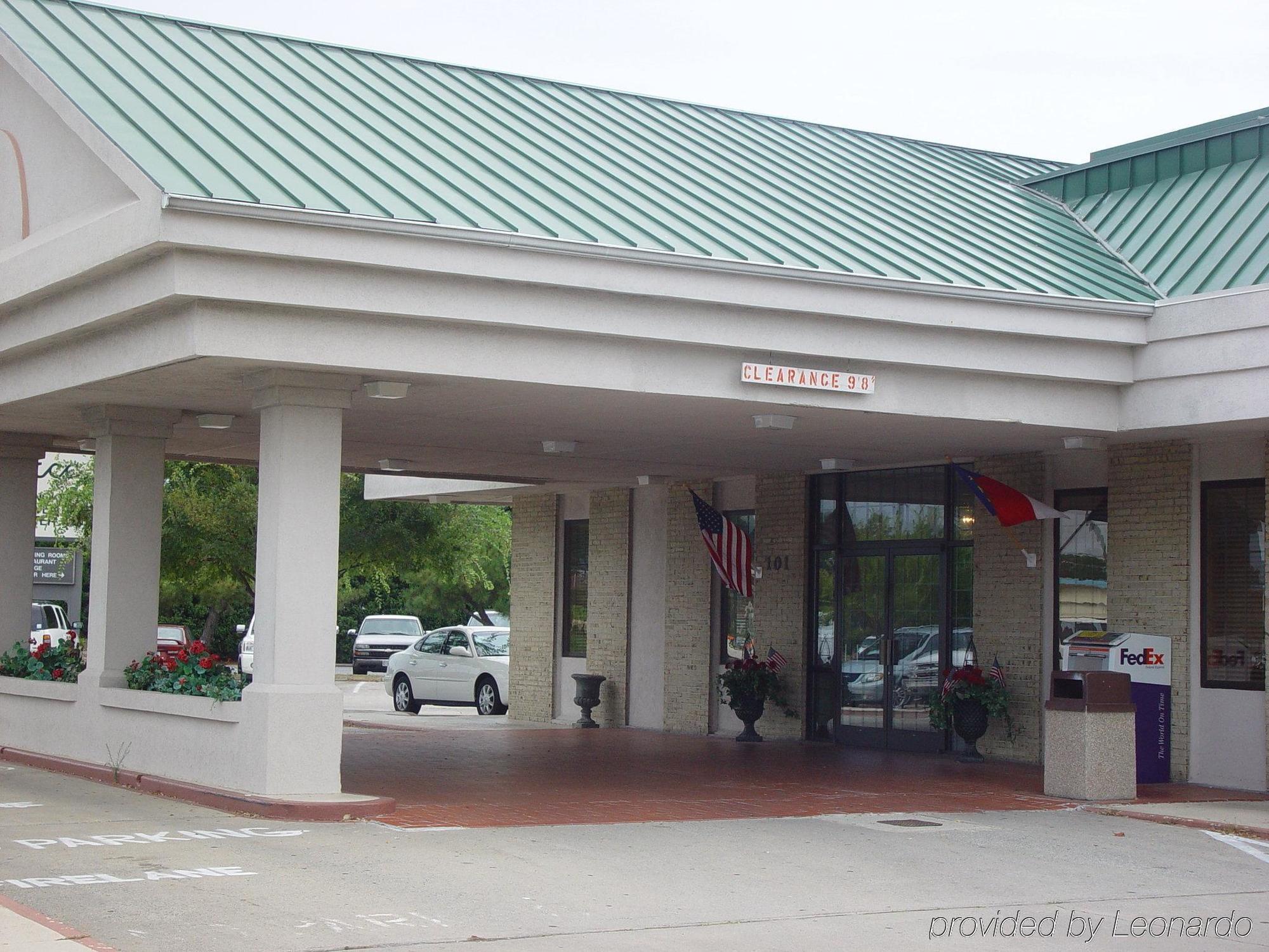Mayfair Inn Williamston Buitenkant foto